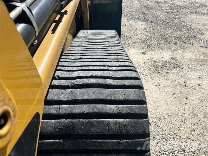 CAT 247B Series 3 Two-Speed Compact Track Loader Skid steer mini nakladalci