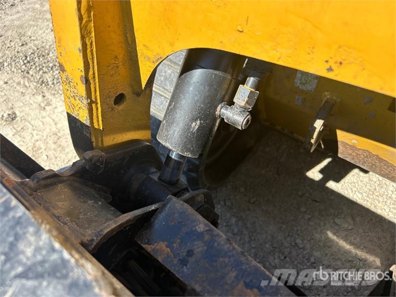 CAT 247B Series 3 Two-Speed Compact Track Loader Skid steer mini nakladalci