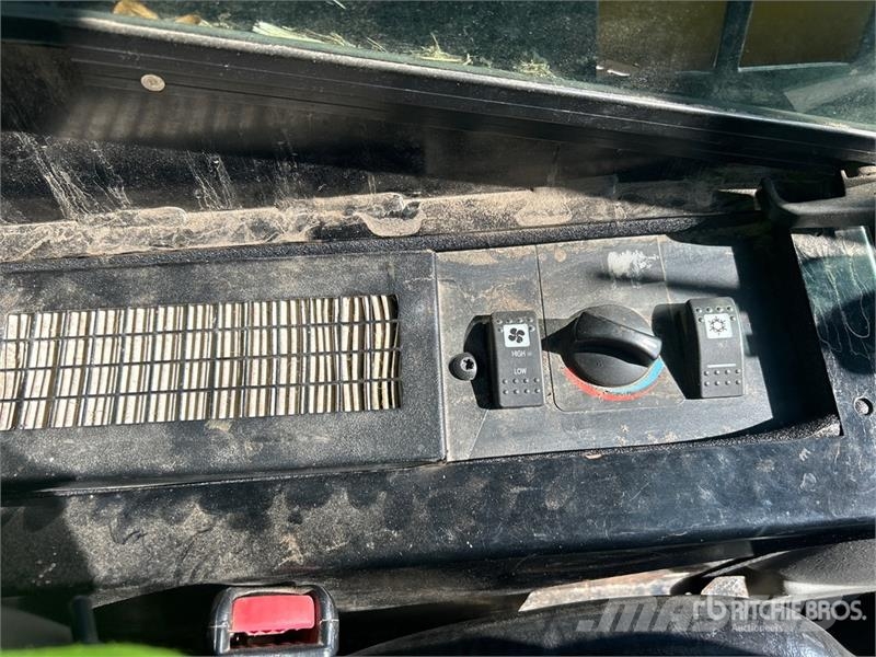 CAT 247B Series 3 Two-Speed Compact Track Loader Skid steer mini nakladalci