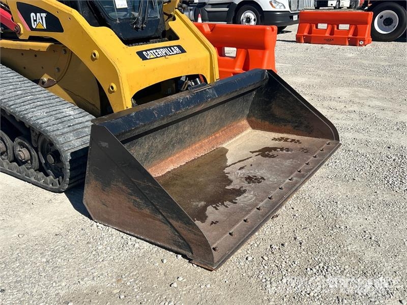 CAT 247B Series 3 Two-Speed Compact Track Loader Skid steer mini nakladalci