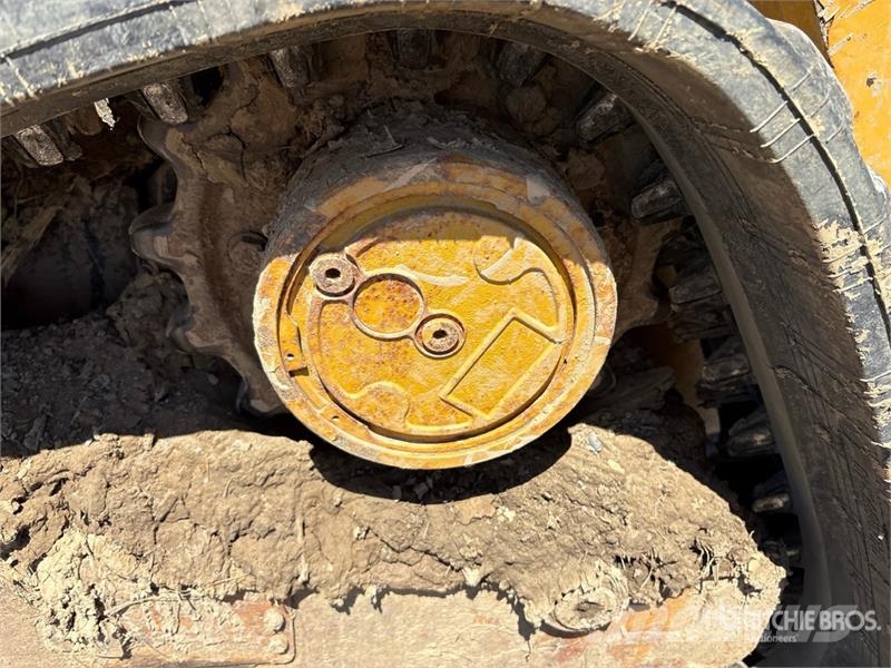 CAT 249D Мини-погрузчики