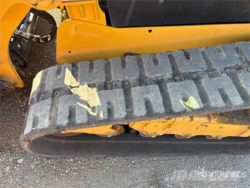 CAT 249D Мини-погрузчики