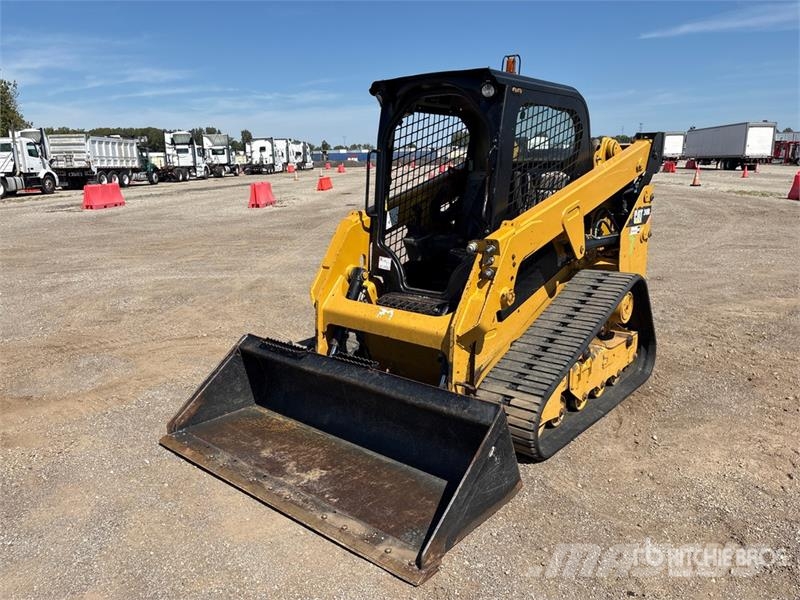 CAT 249D لوادر انزلاقية التوجيه