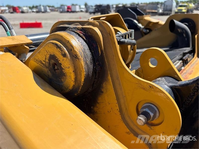 CAT 249D Мини-погрузчики