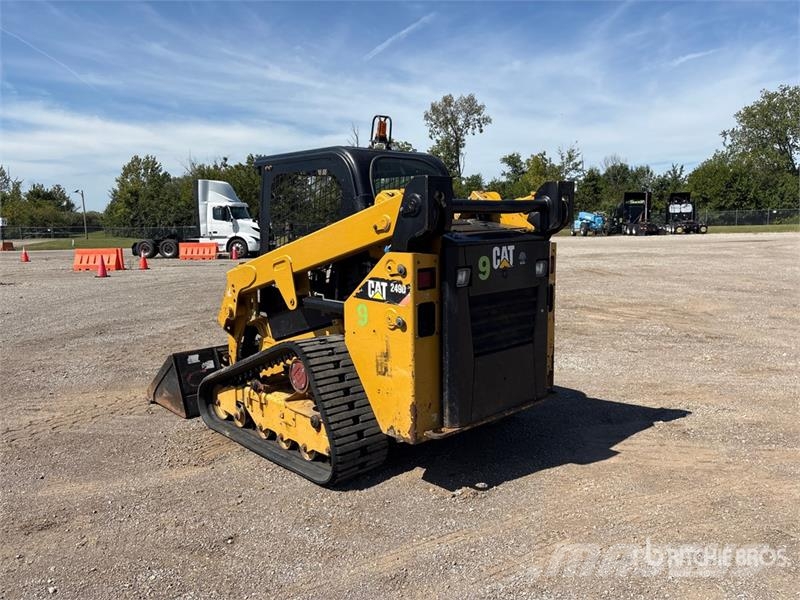 CAT 249D Skid steer mini nakladalci