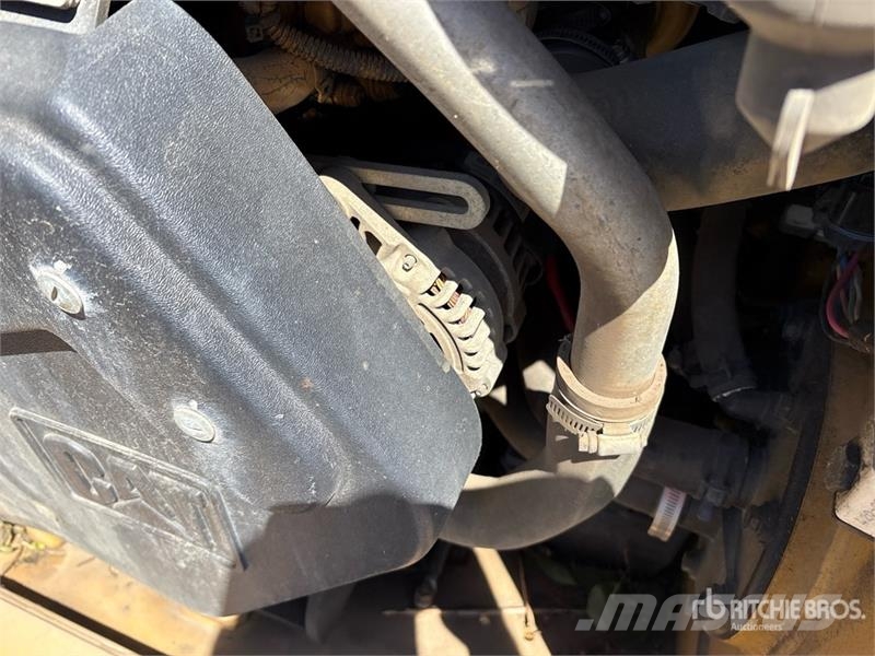 CAT 249D Мини-погрузчики