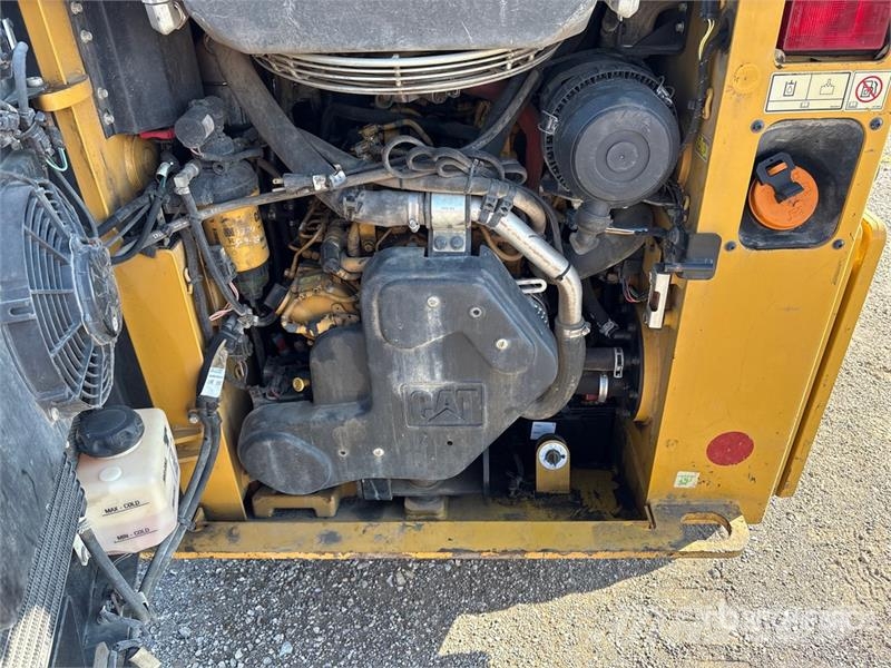 CAT 249D Мини-погрузчики