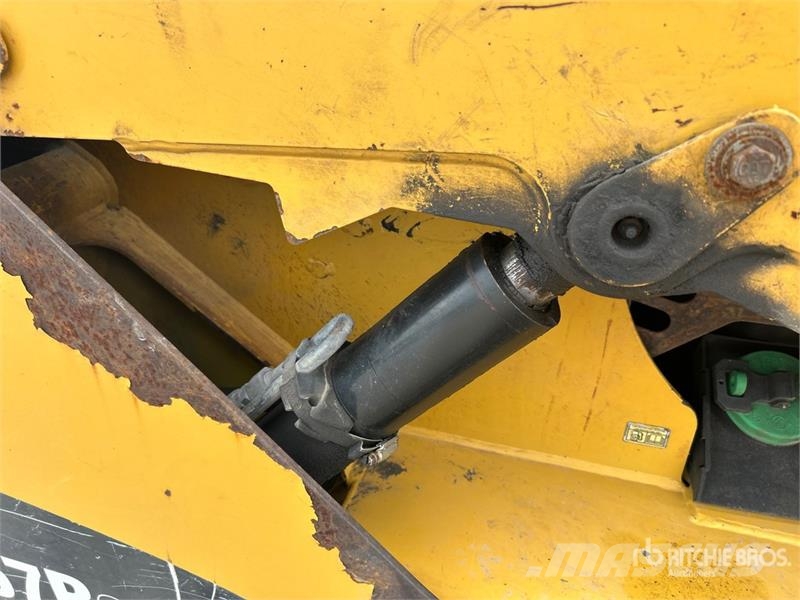 CAT 257B3 Compact Track Loader Φορτωτάκια