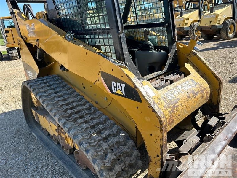 CAT 259B Kompaktrakodók