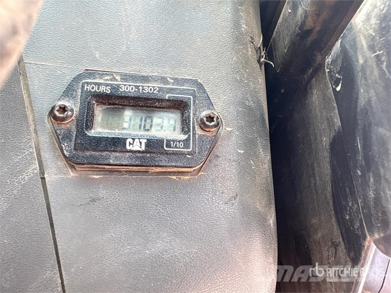CAT 259B3 Φορτωτάκια