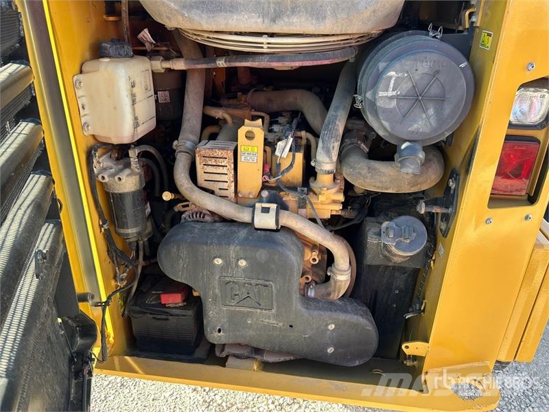 CAT 259D Φορτωτάκια