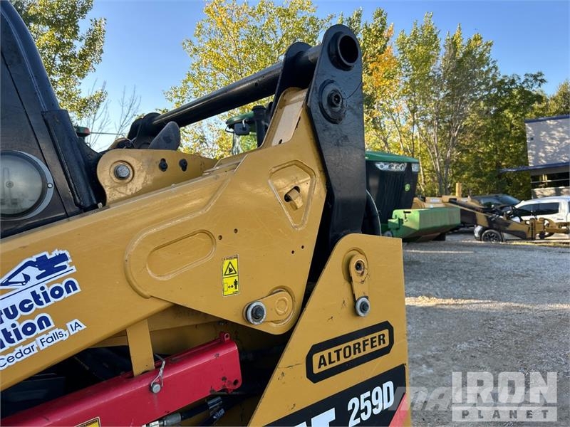 CAT 259D Kompaktrakodók