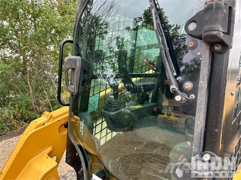 CAT 259D Two-Speed Compact Track Loader Chargeuse compacte
