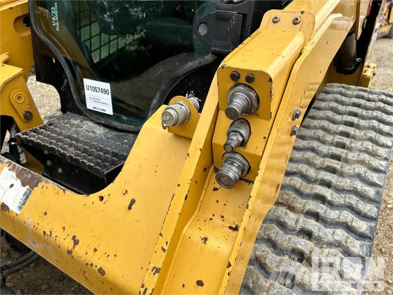 CAT 259D Two-Speed Compact Track Loader Chargeuse compacte