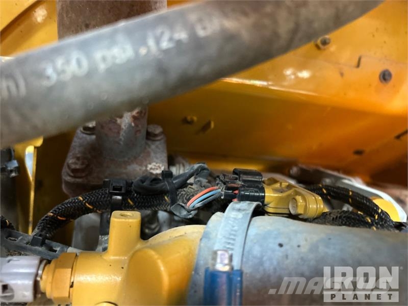 CAT 259D Two-Speed Compact Track Loader Chargeuse compacte