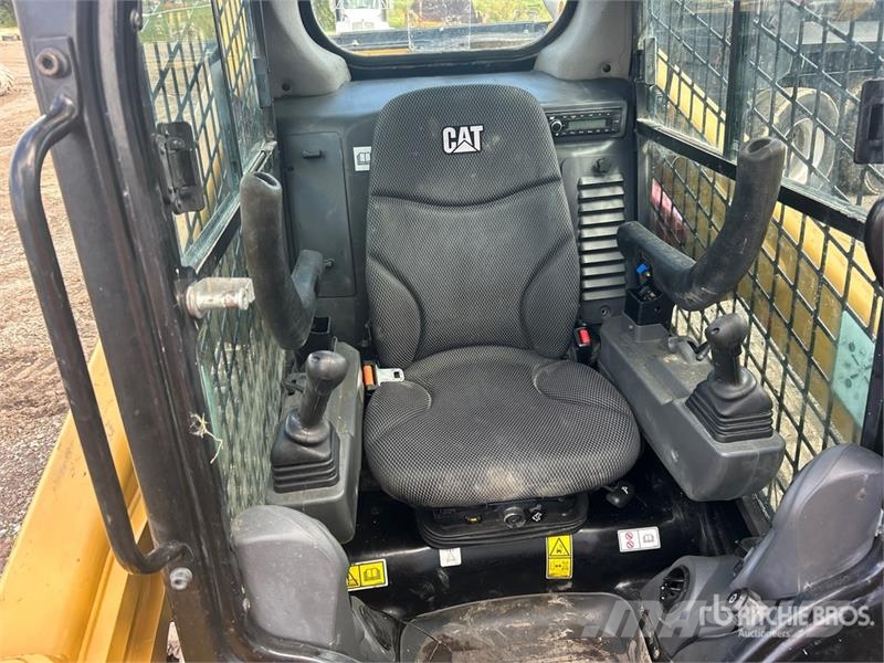 CAT 259D3 Two-Speed Compact Track Loader Kompaktlader