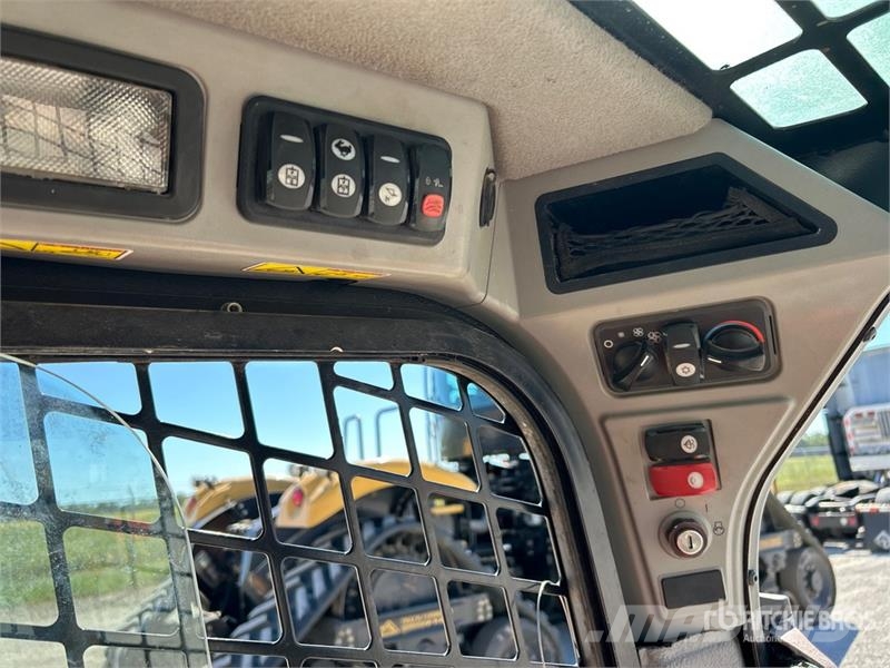 CAT 262D Φορτωτάκια