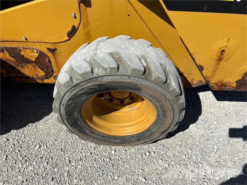 CAT 262D Φορτωτάκια