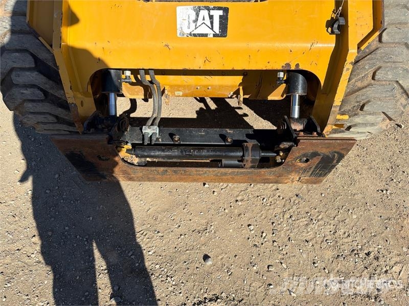 CAT 272D2 XHP Two-Speed High Flow Skid Steer Loader Chargeuse compacte