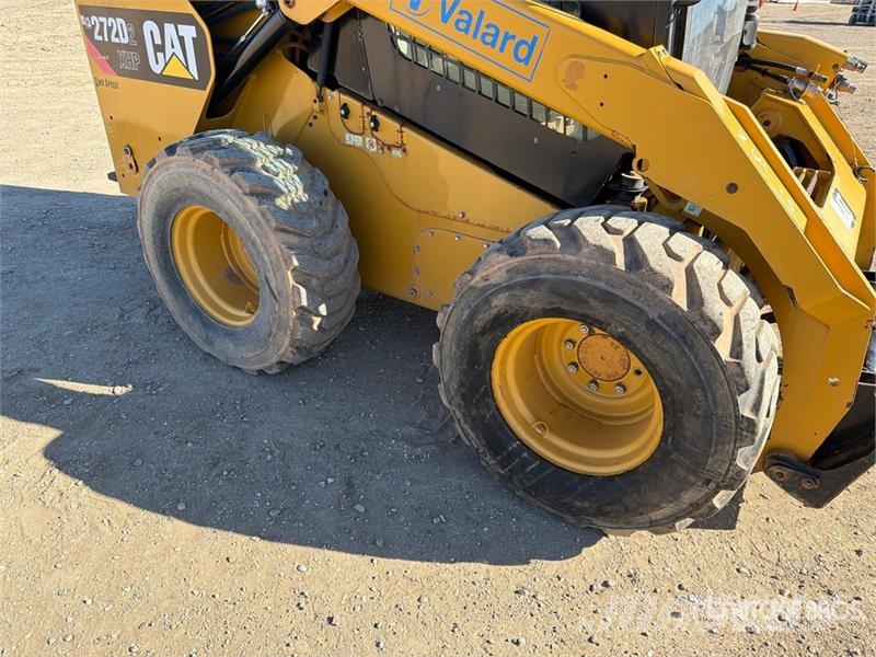 CAT 272D2 XHP Two-Speed High Flow Skid Steer Loader Chargeuse compacte
