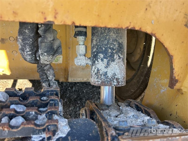 CAT 272D3 Two-Speed Skid Steer Loader Kompaktrakodók