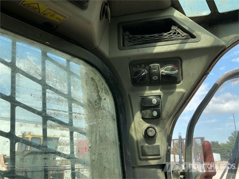 CAT 279D Skid steer loaders