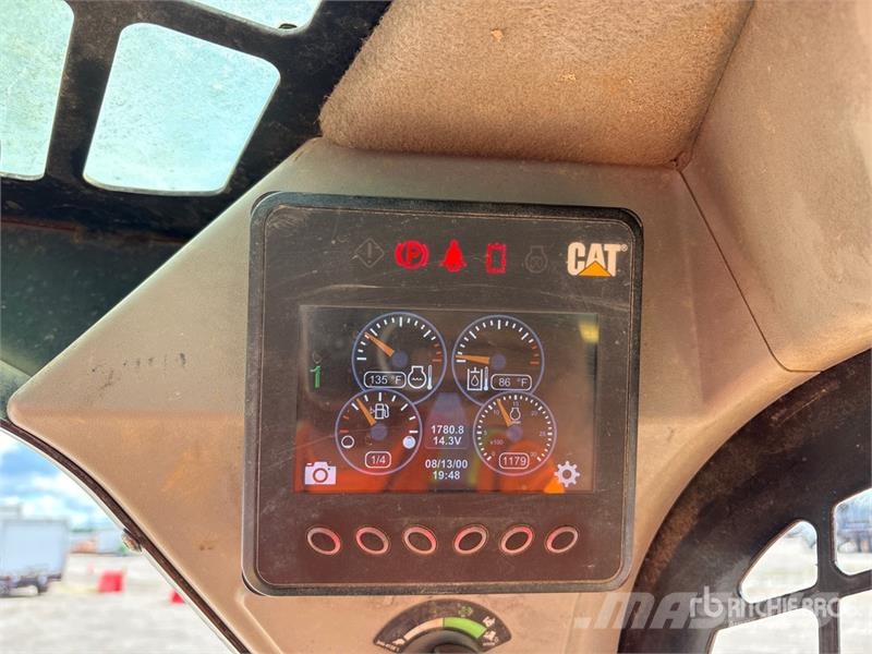 CAT 289D Skid steer loaders