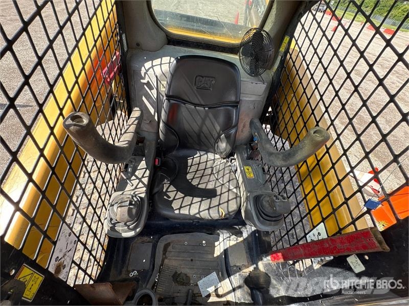 CAT 289D Skid steer loaders