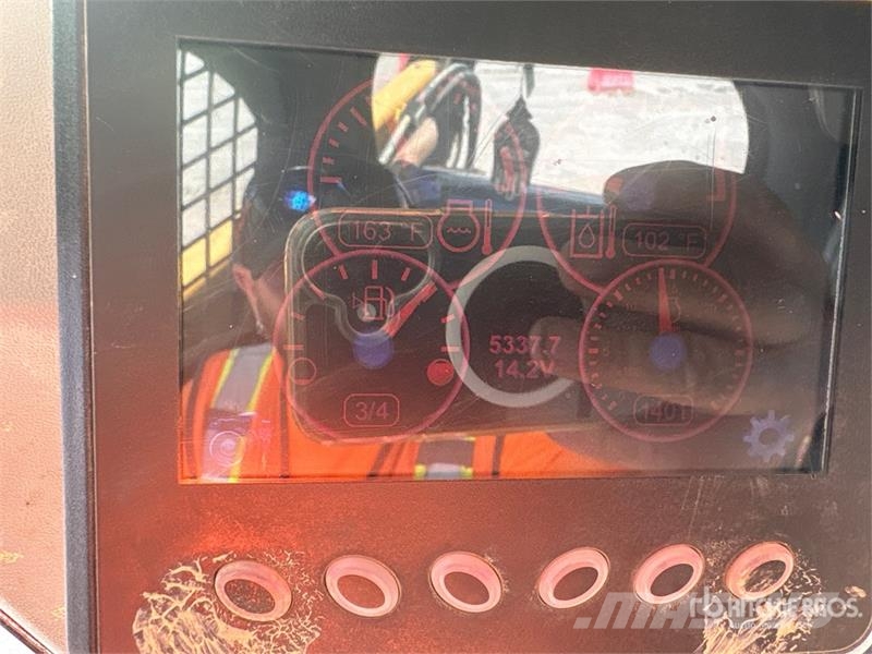 CAT 289D Skid steer loaders