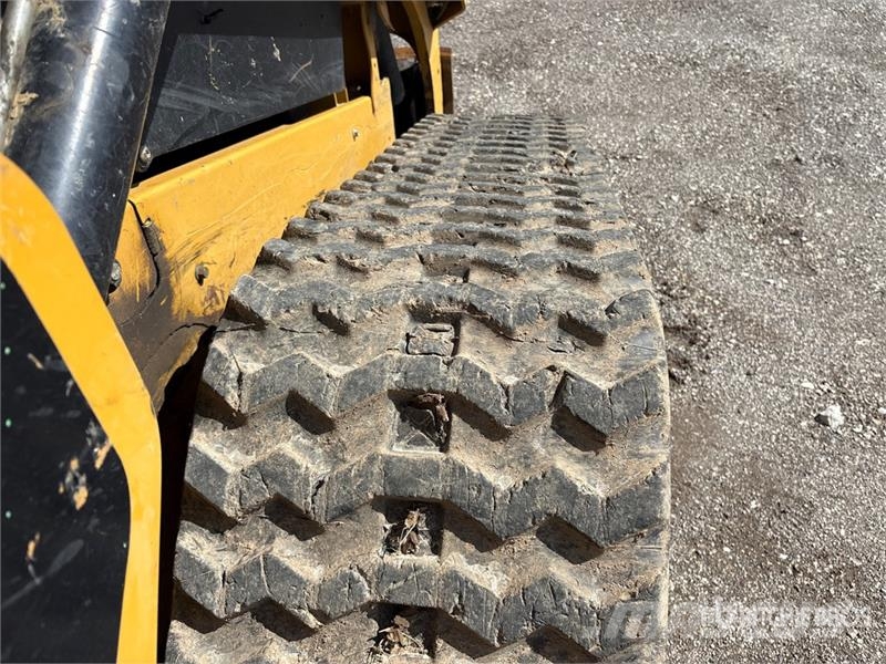 CAT 289D Skid steer loaders