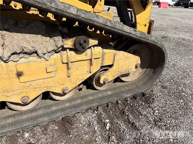 CAT 289D Skid steer loaders