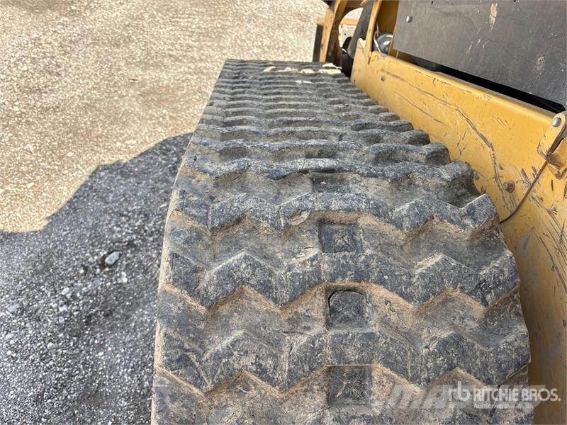 CAT 289D Skid steer loaders