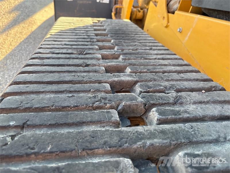 CAT 289D3 Mini Pale Gommate