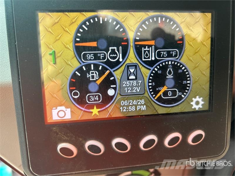 CAT 289D3 滑移装载机