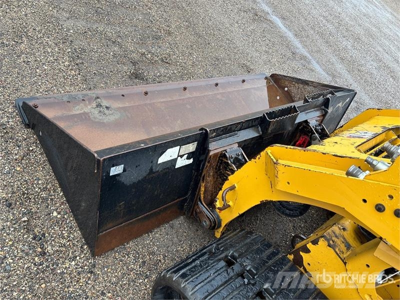 CAT 289D3 Lietoti riteņu kompaktiekrāvēji