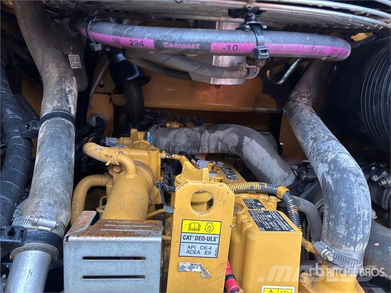CAT 289D3 Lietoti riteņu kompaktiekrāvēji