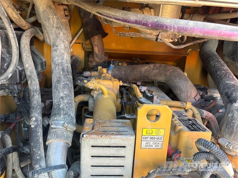 CAT 289D3 Mini Pale Gommate