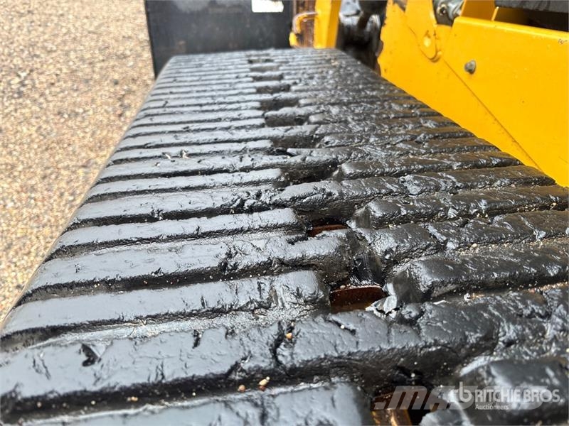 CAT 289D3 Lietoti riteņu kompaktiekrāvēji
