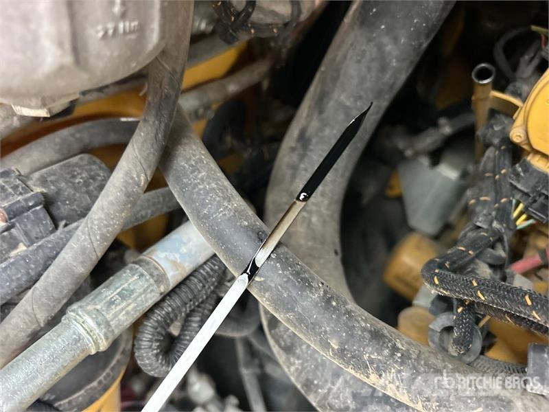 CAT 299D3 滑移装载机