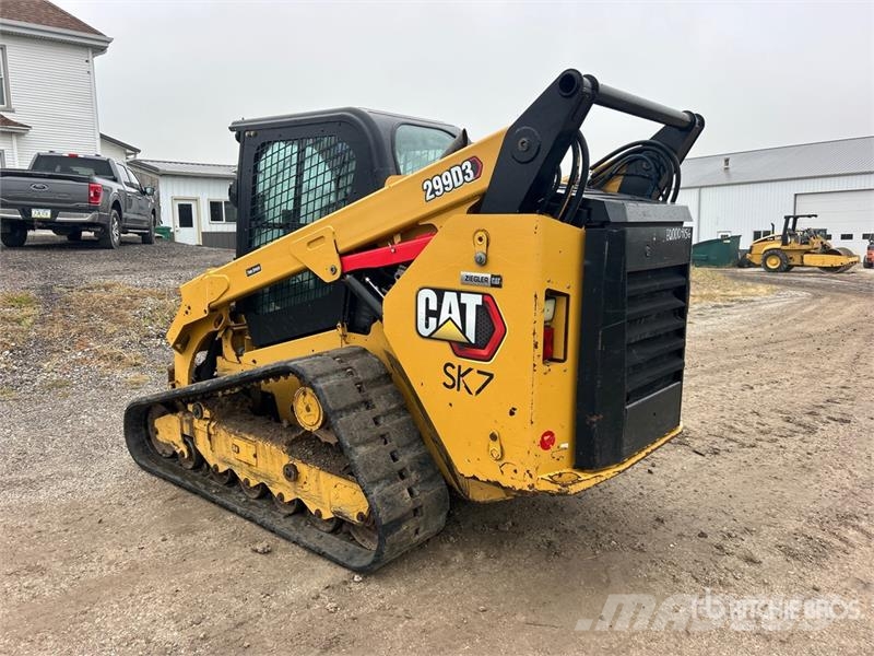 CAT 299D3 滑移装载机