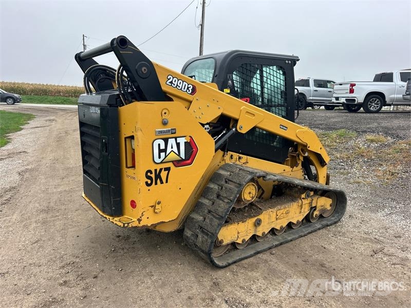 CAT 299D3 滑移装载机