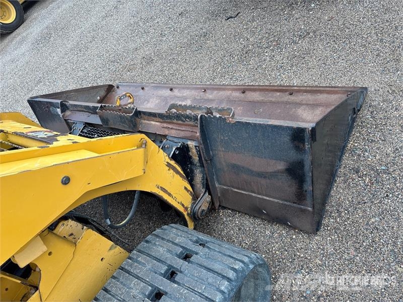 CAT 299D3 XE Two-Speed Compact Track Loader Skid steer mini nakladalci