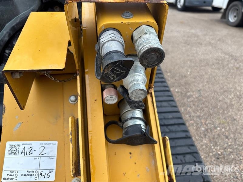 CAT 299D3 XE Two-Speed Compact Track Loader Skid steer mini nakladalci