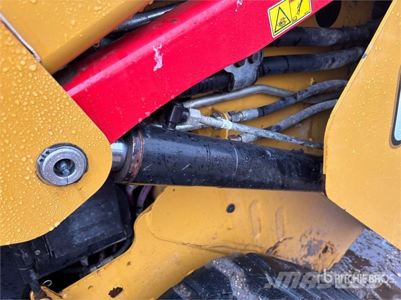 CAT 299D3 XE Two-Speed Compact Track Loader Kompaktlader