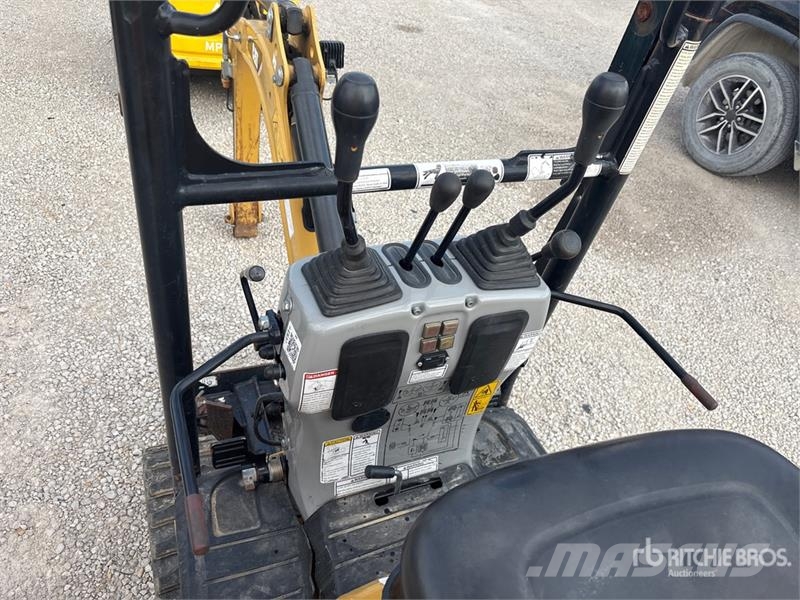 CAT 300.9D Mini Excavator Mini bagri <7t