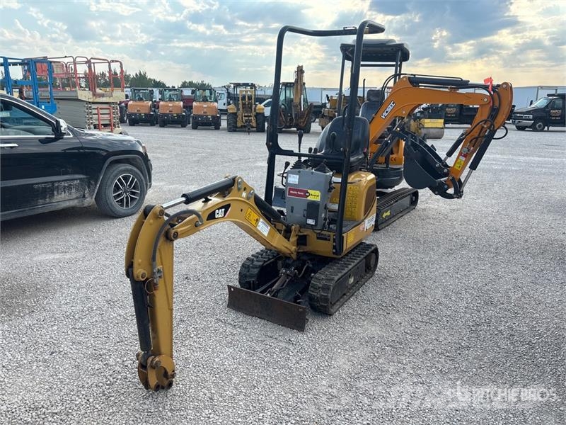 CAT 300.9D Mini Excavator Mini bagri <7t