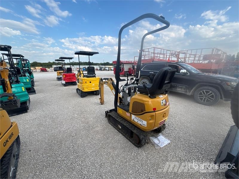 CAT 300.9D Mini Excavator Mini bagri <7t