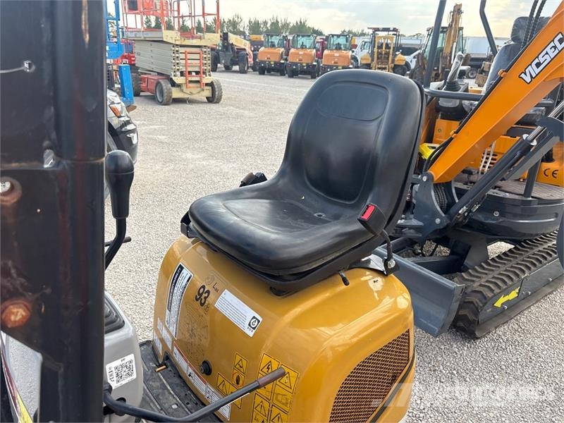 CAT 300.9D Mini Excavator Mini bagri <7t