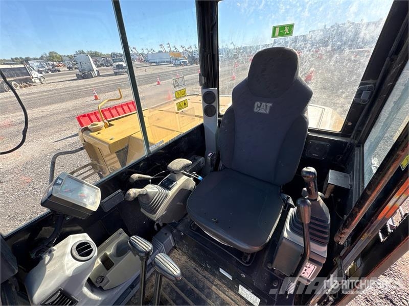 CAT 305.5E2 Mini Excavator Mini ekskavatori < 7 t