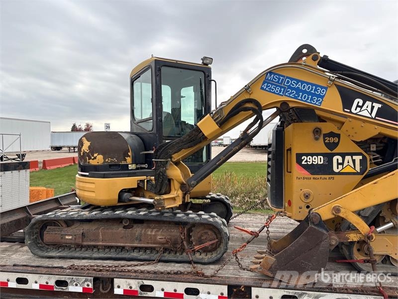 CAT 305 CR Mini Excavator Mini bagri <7t